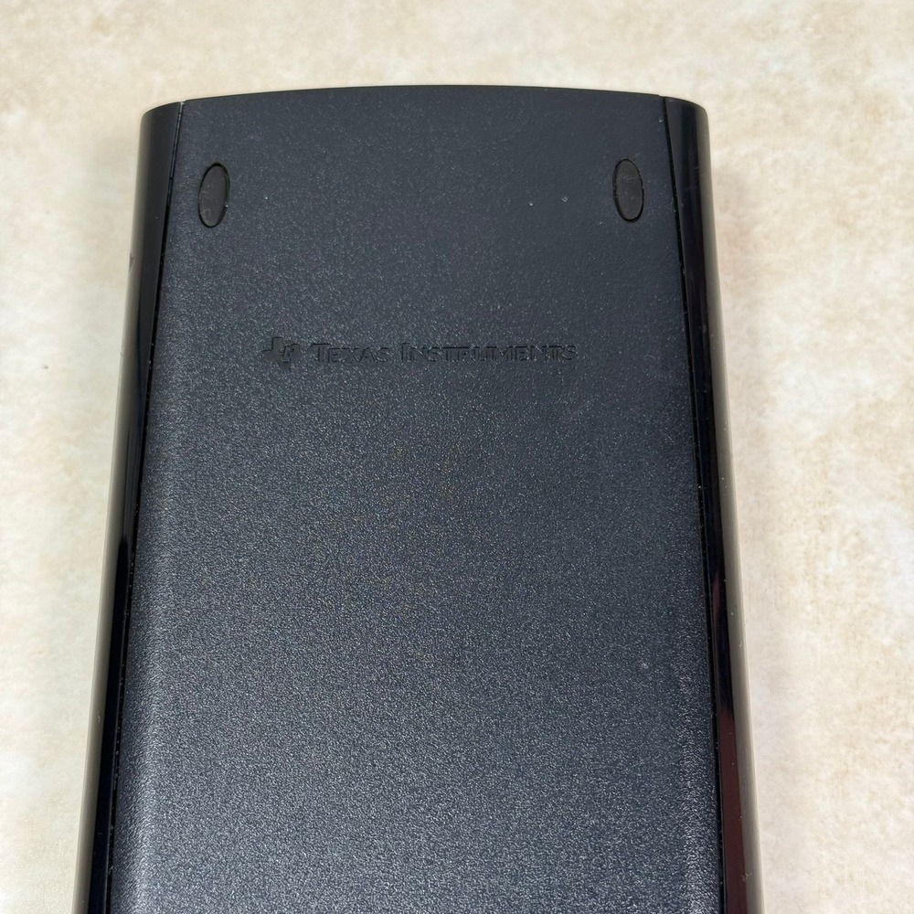 Texas Instruments TI-84 Plus Graphing Calculator Black L-0519AD TESTED - Picture 3 of 11